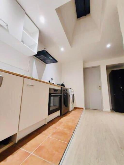Appartement T3, Au Coeur De Montpellier, Wifi Et Climatisation エクステリア 写真