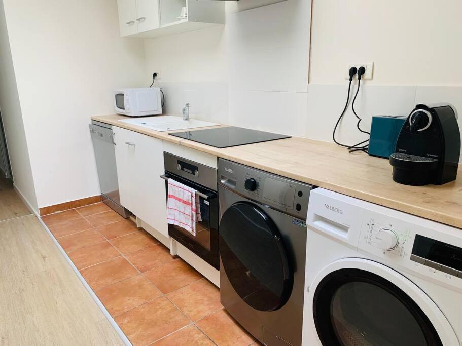 Appartement T3, Au Coeur De Montpellier, Wifi Et Climatisation エクステリア 写真