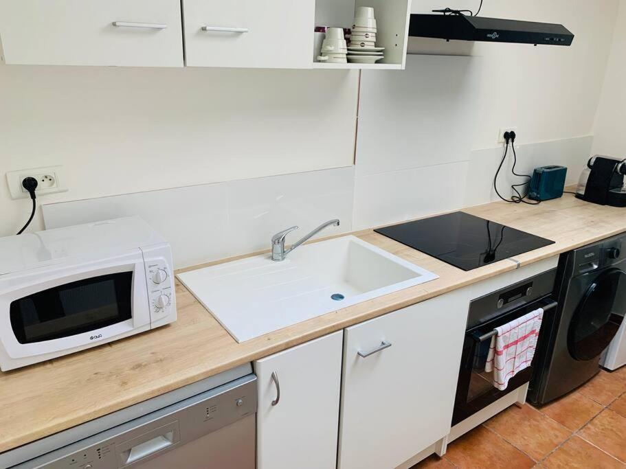 Appartement T3, Au Coeur De Montpellier, Wifi Et Climatisation エクステリア 写真